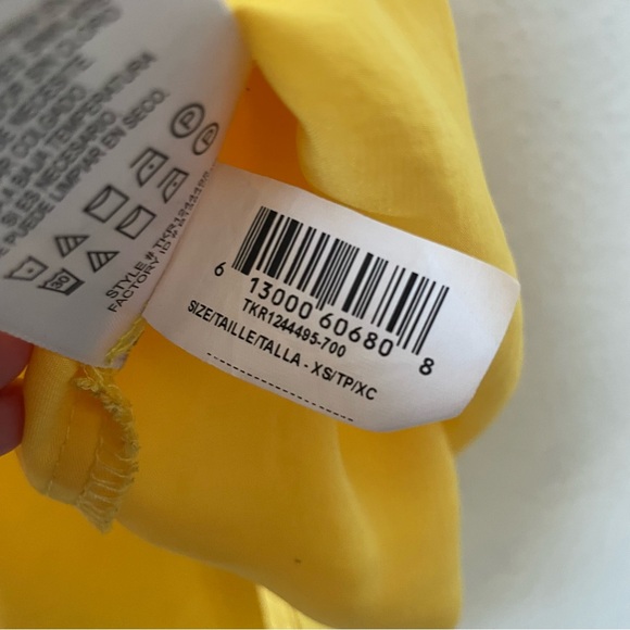 BCBG Max Azria Women's Satin Top Vneck Tunic flowy bright yellow tank top XS - Picture 5 of 10